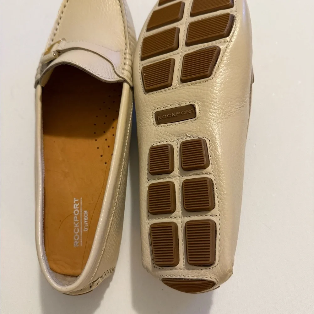 Rockport Bayview Ring Loafer Cream Pebbled Leather Driving Mocs CI7416 Womens 9W